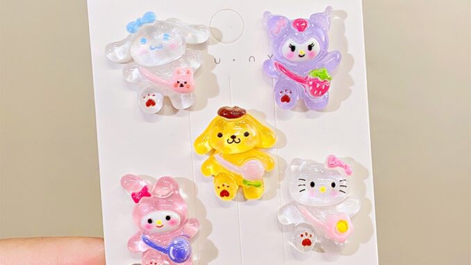 เรซิ่น diy แผ่นกาวเรซิ่น ลายการ์ตูนซานริโอ้ diy สําหรับติดตกแต่งโทรศัพท์มือถือ