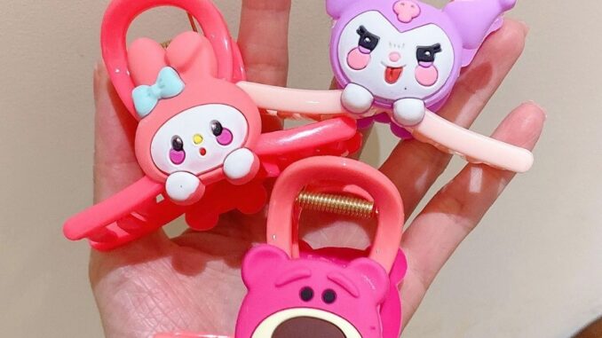 กิ้ฟหนีบผมลายการ์ตูนซาริโอลายน่ารักใช้ใด้ทั้งเด็กและผู้ใหญ่