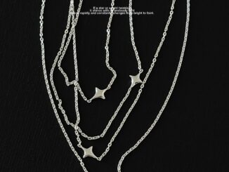 (necklace