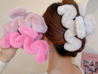 Newbaby กิ๊บติดผม ผ้ากํามะหยี่ขนนิ่ม รูปปลาฉลามน่ารัก ขนาดใหญ่ ระดับไฮเอนด์ เรียบง่าย เหมาะกับฤดูใบไม้ร่วง และฤดูหนาว สําหรับผู้หญิง