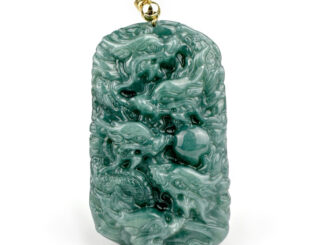 PDJA-9D-BL จี้หยกแกะลายมังกร จี้หยกมังกรเก้าตัว(9มังกร) หยกแท้ Jadeite A พร้อมเชือกร่มสำหรับร้อยขึ้นคอ