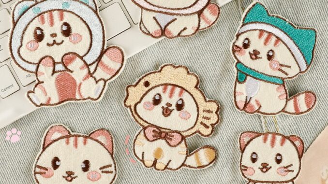 ☸ Q แผ่นสติกเกอร์ตุ๊กตาแมว มีกาวในตัว สําหรับติดตกแต่งเสื้อผ้า ☸ แผ่นแพทช์รีดร้อน ปักลาย สําหรับตกแต่งเสื้อผ้า กระเป๋า DIY 6 ชิ้น ต่อชุด