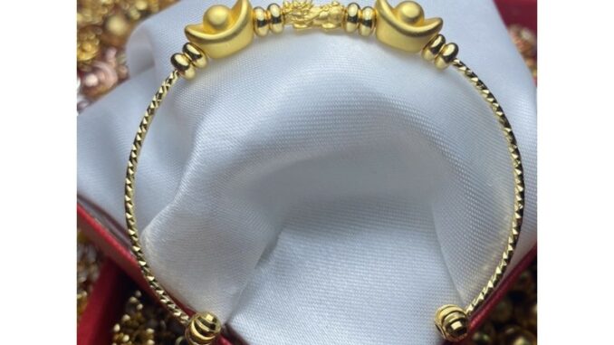 กำไลข้อมือปี่เซียะทองแท้99.99% +กิมตุ้งทองหุ้ม(24k) น้ำหนัก 0.1 กรัม ส่งพร้อมใบรับประกัน(A089)