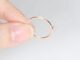 ZHOUYANG แหวนสำหรับผู้หญิงที่เรียบง่ายบางไทเทเนียมเหล็ก 4 Craws Cubic Zirconia สี Rose Gold ของขวัญวันเกิดเครื่องประดับแฟชั่น R825