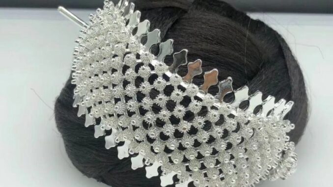 เครื่องประดับผม ชุดไทย ปิ่นปักผมออเจ้า สีทองสีดำหปิ่นปักผม 1pcs เครื่องประดับผม ชุดไทย ปิ่นปักผมออเจ้า สีทองสีดำหปิ่นปักผม 1pcs