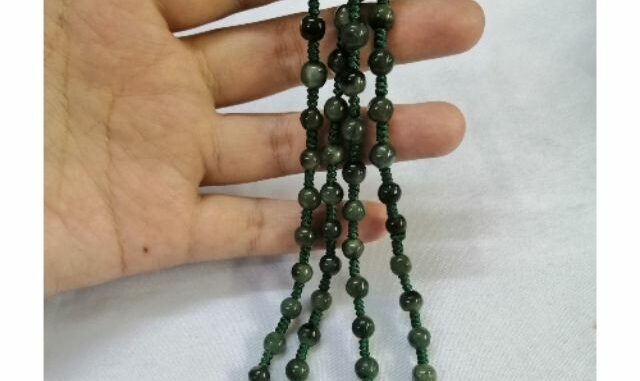 สร้อยคอหยกพม่า สีแท้ (ขนาดหยก6-8มิล) Jade by maleeshop สร้อยคอหยกพม่า สีแท้ (ขนาดหยก6-8มิล) Jade by maleeshop