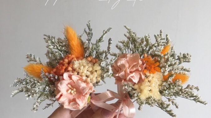 พร้อมส่ง!! ช่อเข็มกลัดติดอกโทนสีส้ม