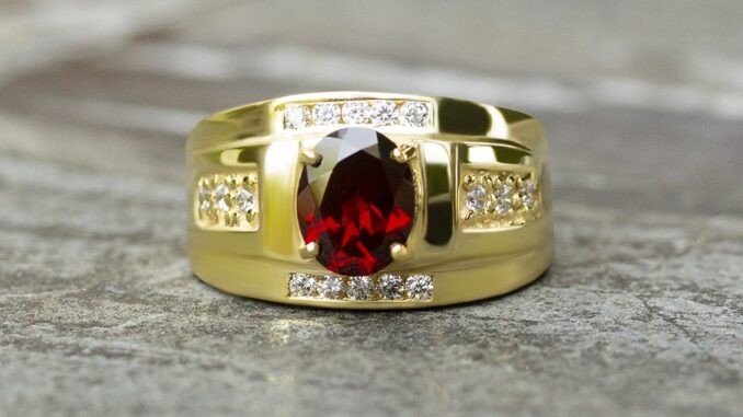 แหวนพลอยโกเมนจันทบุรี (Garnet) เรือนเงินแท้92.5%ชุบทองคำ 24K สไตส์โบราณ พลอยสีแดงอมน้ำตาล เนื้อใส ไซส์นิ้ว 60 เบอร์ 9 US แหวนพลอยโกเมนจันทบุรี (Garnet) เรือนเงินแท้92.5%ชุบทองคำ 24K สไตส์โบราณ พลอยสีแดงอมน้ำตาล เนื้อใส ไซส์นิ้ว 60 เบอร์ 9 US