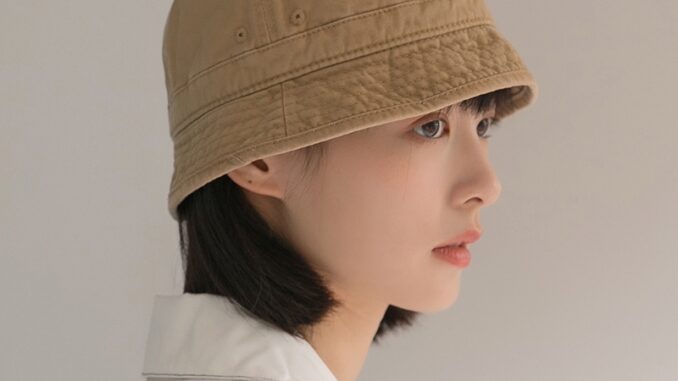 หมวกปีกสั้น หมวกบักเก็ต กันแดด สีพื้น เข้ากับทุกการแต่งกาย แฟชั่นฤดูใบไม้ผลิ และฤดูใบไม้ร่วง สไตล์เกาหลี และญี่ปุ่น สําหรับผู้หญิง