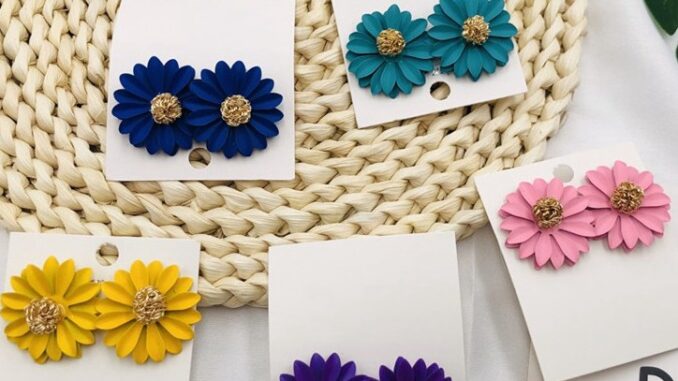 Fashion Big Daisy Earrings Women Fashion Big Daisy Earrings Women