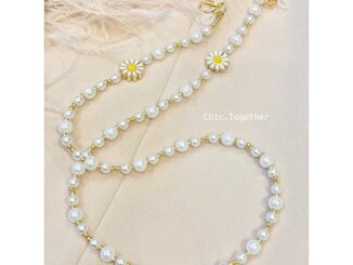 NEW ARRIVAL   สายคล้องแมส/แว่นตา รุ่นลูกปัดมุก + เดซี่ทอง หรือลูกปัดดอกไม้รุ้ง งานน่ารัก ขายดีมากๆค่ะ