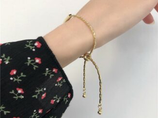 สร้อยข้อมือปรับระดับได้สไตล์เรียบง่ายสําหรับผู้หญิง
