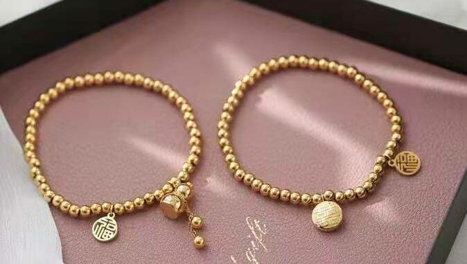 เครื่องประดับสร้อยคอสแตนเลสสีทองหรูหราสําหรับผู้หญิง 2021