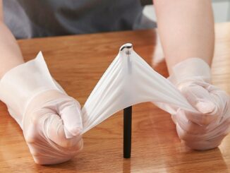 ถุมือทําอาหาร แบบใช้แล้วทิ้ง