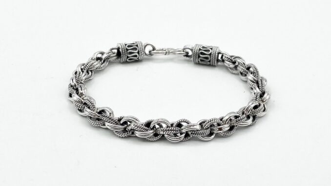 สร้อยข้อมือเงินแท้ร้อยห่วงโซ่ บิดเกลียว ลายบาหลี เงินแท้ 925 : DSP 925 Sterling Silver Chain Bracelets [CSP0049]