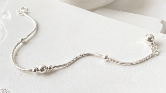 Yourdays/Silver bracelet/สร้อยข้อมือเงินแท้/สร้อยข้อมือกระดูกงู