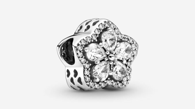CHARMS สร้อยข้อมือชุบเงินประดับจี้เพทายเครื่องประดับแฟชั่นสตรี