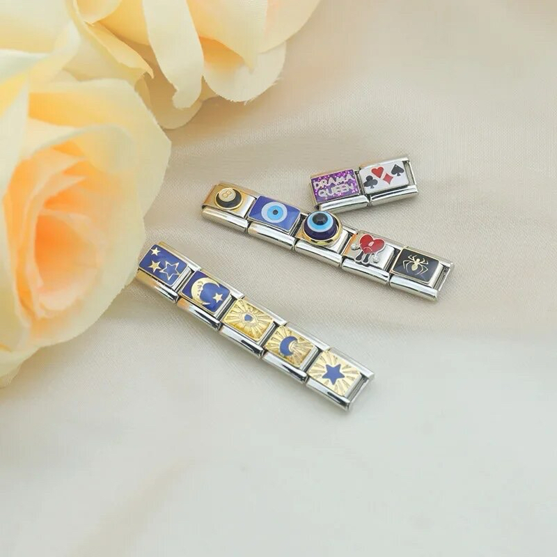 ชาร์ม Italian Charm Bracelet