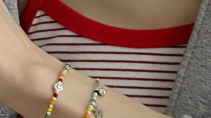 สร้อยข้อมือสร้อยข้อมือแหวนสร้อยข้อมือลูกปัดสีหน้ายิ้มสไตล์วินเทจ Boho