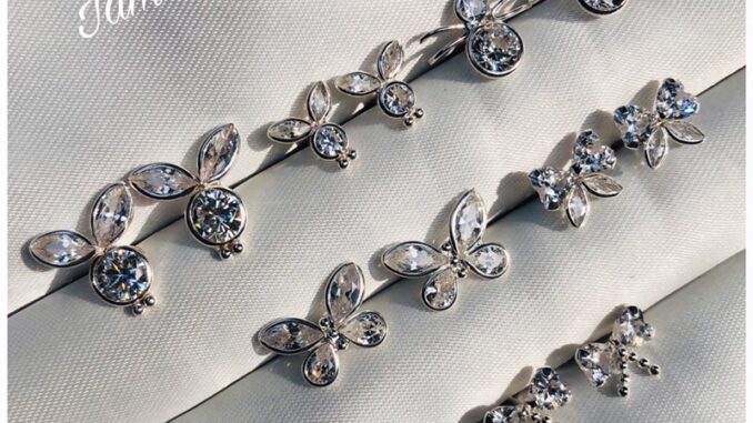 ต่างหูงานหุ้มเงินแท้Silver925CZ รูปแบบน่ารัก
