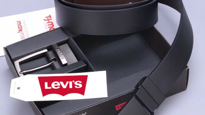 เข็มขัดลีวายส์ Levi’s belt มีสองหัว ถอดเปลี่ยนหัวเข็มขัดได้ ใส่ได้สองด้าน เข็มขัดหนังแท้ เข็มขัดผู้ชาย new lv