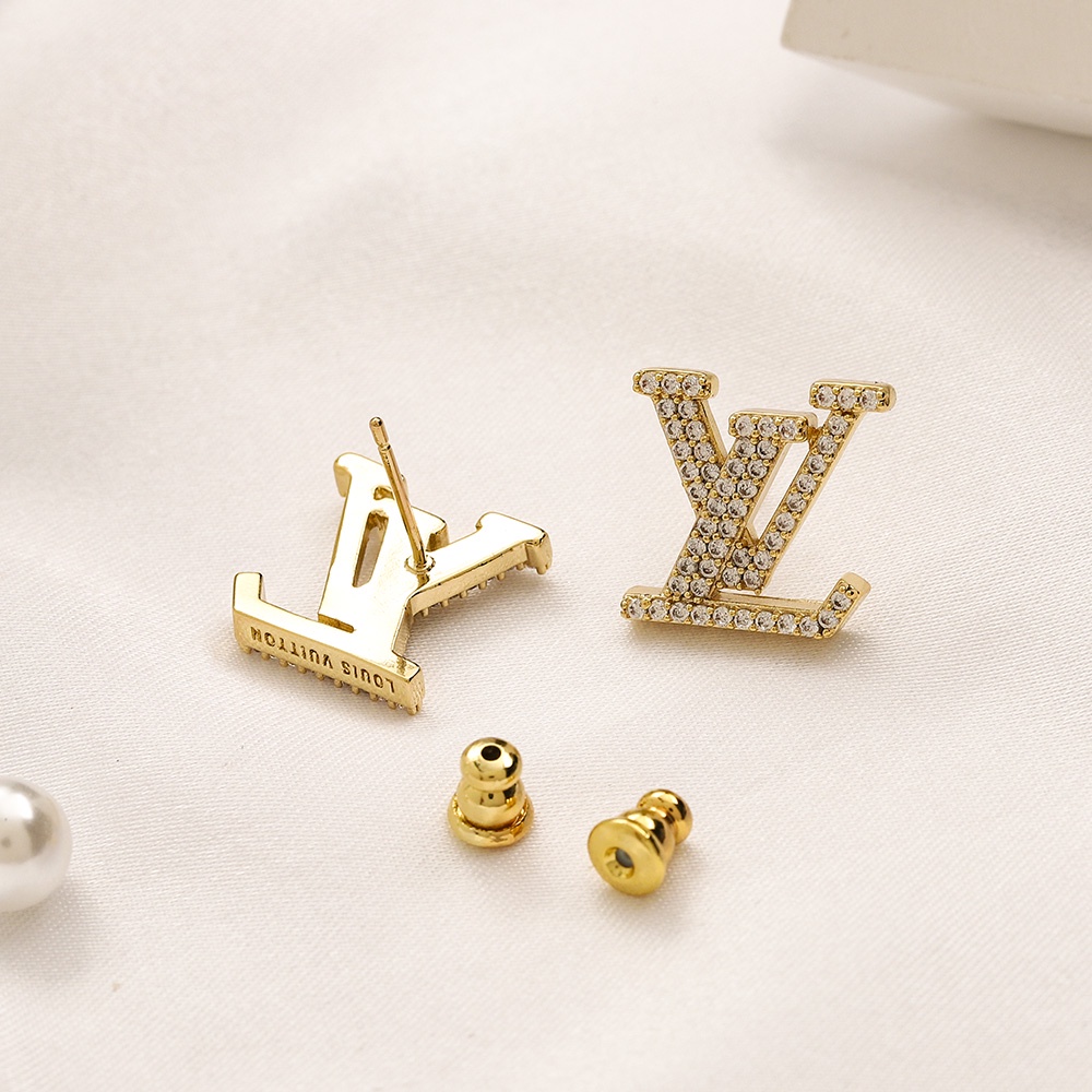 LOUIS VUITTON ต่างหูสตั๊ด เหล็กไทเทเนียม รูปโลโก้ตัวอักษร LV เครื่องประดับแฟชั่น สําหรับผู้หญิง