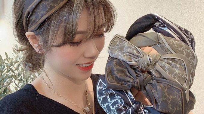 เวอร์ชั่นเกาหลี อิทธิพล ที่คาดผม เด็กผู้หญิง เกาหลี เรียบง่าย หวาน ปีกกว้าง ที่คาดผม ที่คาดผม ที่คาดผม กดผมออก ทุกการแข่งขัน กิ๊บ