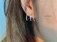 Triplets zane earrings. (ต่างหูแบบติดหู งานชุบทองคำขาว เพขร CZ)