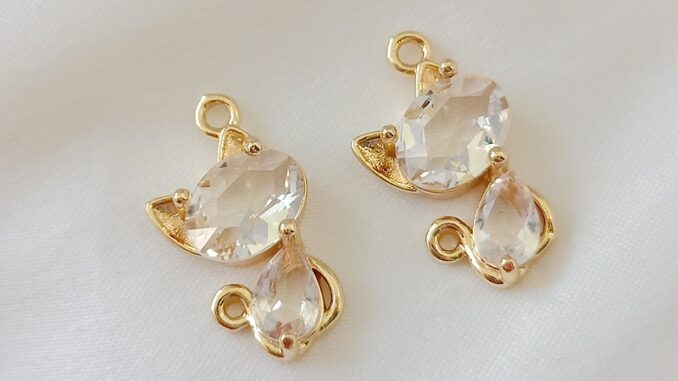 จี้สร้อยคอ สร้อยข้อมือ ต่างหู ทองแดง ชุบทอง 14K ฝังเพทายใส รูปแมว สุนัขจิ้งจอก DIY
