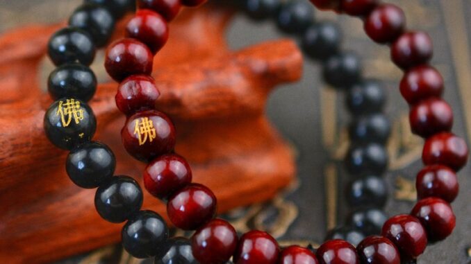 สร้อยข้อมือ ประดับลูกปัดไม้ธรรมชาติ คุณภาพสูง แบบเรียบง่าย สไตล์เรโทร อินเทรนด์สําหรับผู้ชาย สร้อยข้อมือ ประดับลูกปัดไม้ธรรมชาติ คุณภาพสูง แบบเรียบง่าย สไตล์เรโทร อินเทรนด์สําหรับผู้ชาย