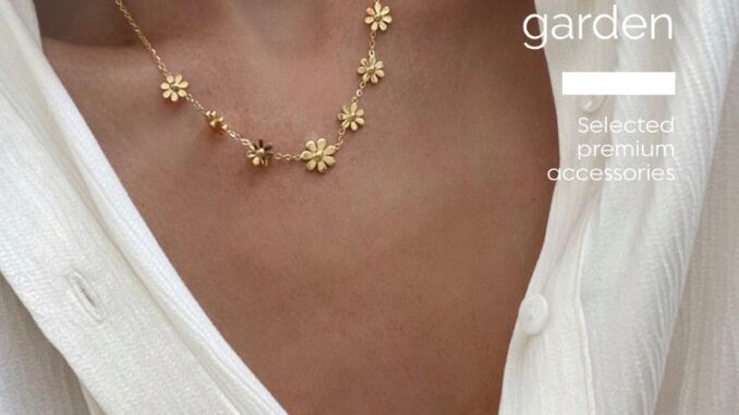 Margarita Happy Daisy Stainless Necklace