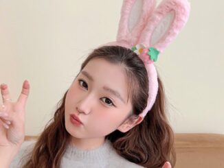 COD❤️พร้อมส่ง-ที่คาดผมสตรอเบอร์รี่น่ารักดอกไม้หูกระต่ายเด็กผู้หญิงแฟชั่นเกาหลี a.one