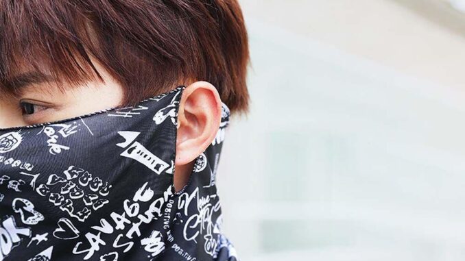 Pewany ผ้าพันคอ ผ้าคาดศีรษะ กันแดด พิมพ์ลายตัวอักษร หน้ายิ้ม เหมาะกับฤดูร้อน สําหรับผู้หญิง