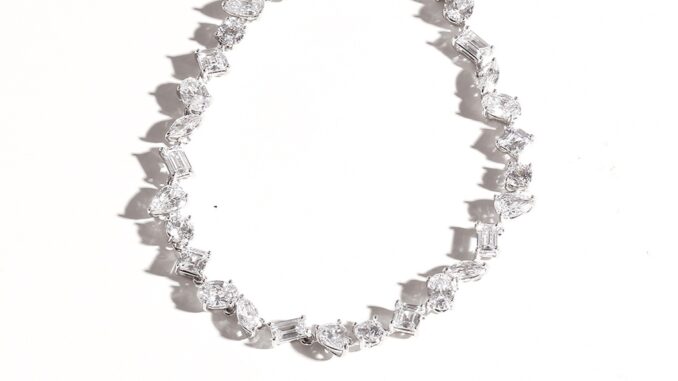SWAN - Multi Shape Stone Bracelet กำไลข้อมือเงินแท้ ฝังเพชรคิวบิกเซอร์โคเนีย cubic zirconia