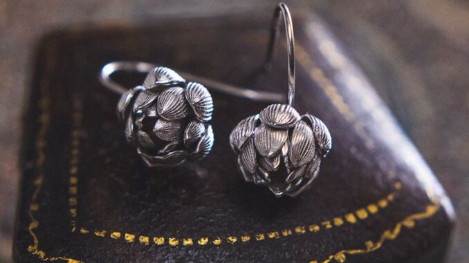 Miyan {Bowl Lotus} ต่างหูเงิน S925 รูปดอกบัว สามมิติ สไตล์จีน