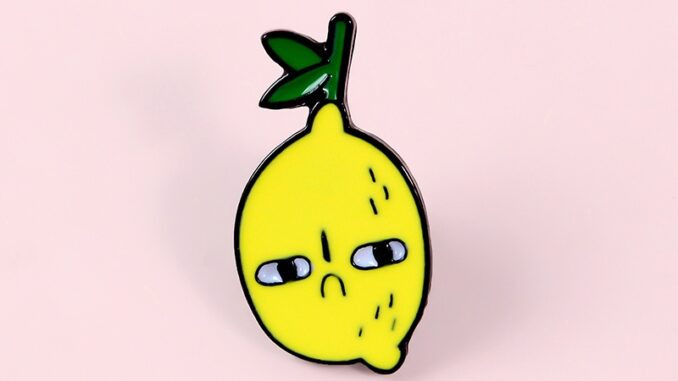 Cartoon Envious Lemon Enamel Pin Cute Unhappy Yellow Lemon Fruit Jewelry Badge Jeans Shirt Bag Brooches Pins for Friends