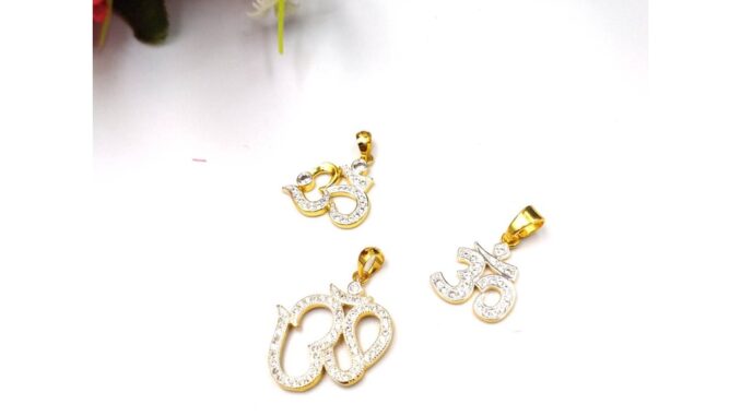 jewelryshop365 K519 จี้โอมเพชรสวิสเกรดพรีเมี่ยม งานไม่ลอกไม่ดำ ใส่ติดตัวได้ตลอด คุณภาพสวยเกินราคา