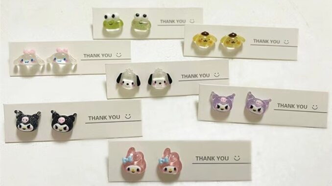 【KETH】ต่างหูพลาสติก แบบนิ่ม ลาย Sanrio Kuromi Cinnamoroll My Melody Pompompurin สไตล์ฮาราจูกุ สําหรับผู้หญิง
