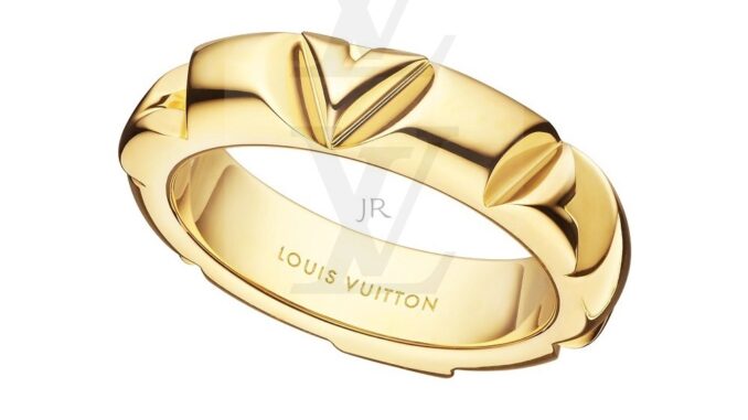 ใหม่ แหวนโวลต์ LV Loui S Vuitton สีขาว ทอง และสีทอง 2022