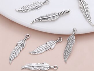 จี้สร้อยคอ รูปใบไม้น่ารัก ละเอียดอ่อน เครื่องประดับ สําหรับผู้หญิง DIY 40 ชิ้น ต่อชุด
