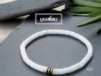 สร้อยข้อมือหิน " มูนสโตน หรือ หินมุกดาหาร " แท้ 100% กำไลหินนำโชค ขนาด 4mm ทรงลูกปัดโบราณ