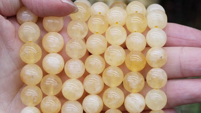 ลูกปัดหินหยกธรรมชาติ สีเหลือง 6 8 10 12 มม. สําหรับทําเครื่องประดับ สร้อยข้อมือ Diy ลูกปัดหินหยกธรรมชาติ สีเหลือง 6 8 10 12 มม. สําหรับทําเครื่องประดับ สร้อยข้อมือ Diy