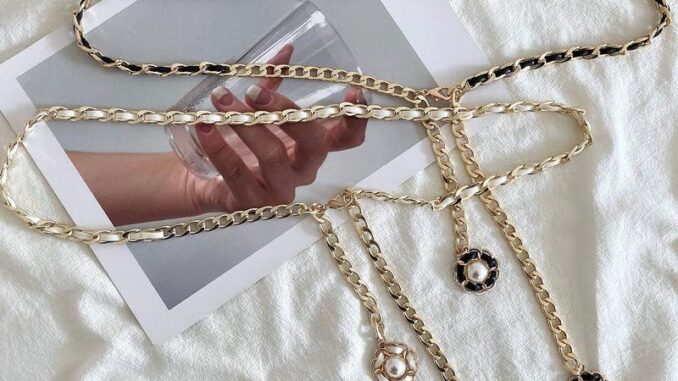 เข็มขัดหนังแท้เข็มขัดหัวแฟชั่นรัดหน้าท้องสายรัดเอวรัดเอว▨Xiaoxiangfeng เอวโซ่ผู้หญิงจับคู่กระโปรงเอวโซ่โลหะ C เข็มขัดตกแ