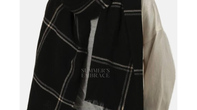 ผ้าพันคอ ผ้าคลุม ขนนุ่ม ห่มอุ่น Nordic Black