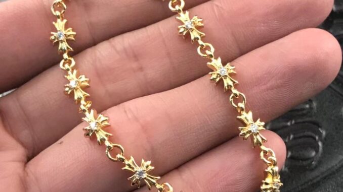 CHROME HEARTS สร้อยข้อมือ ชุบทอง 22K ประดับเพชร ลายดอกไม้ สไตล์พังก์ ยุโรป อเมริกัน เข้ากับทุกชุด สําหรับผู้ชาย และผู้หญิง