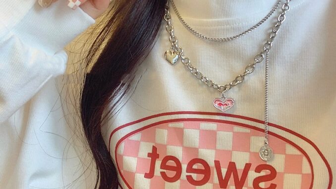 ใหม่ สร้อยคอ จี้หัวใจ สีชมพู สองชั้น พรีเมี่ยม สําหรับผู้หญิง ใหม่ สร้อยคอ จี้หัวใจ สีชมพู สองชั้น พรีเมี่ยม สําหรับผู้หญิง