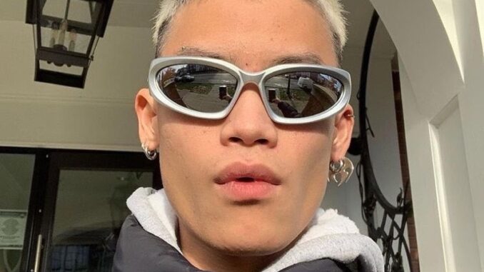 แว่นตาแฟชั่น y2k sunglasses แว่นตากันแดด แว่นตาวัยรุ่นเมกา แว่นตาy2k