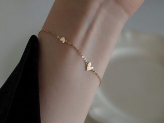 สร้อยข้อมือโซ่ เหล็ก ทนสี สไตล์เกาหลี มินิมอล และแฟชั่น