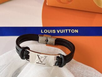 LOUIS VUITTON สร้อยข้อมือ กําไลข้อมือ ไทเทเนียม ลําลอง ลายโลโก้ตัวอักษร LV โมโนแกรม