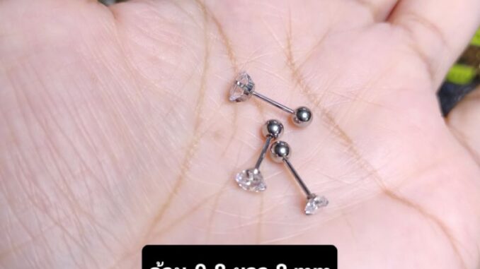 จิวเพชรกลม สแตนเลสก้าน 0.8 ยาว 8 mm (ราคา 1 ชิ้น)